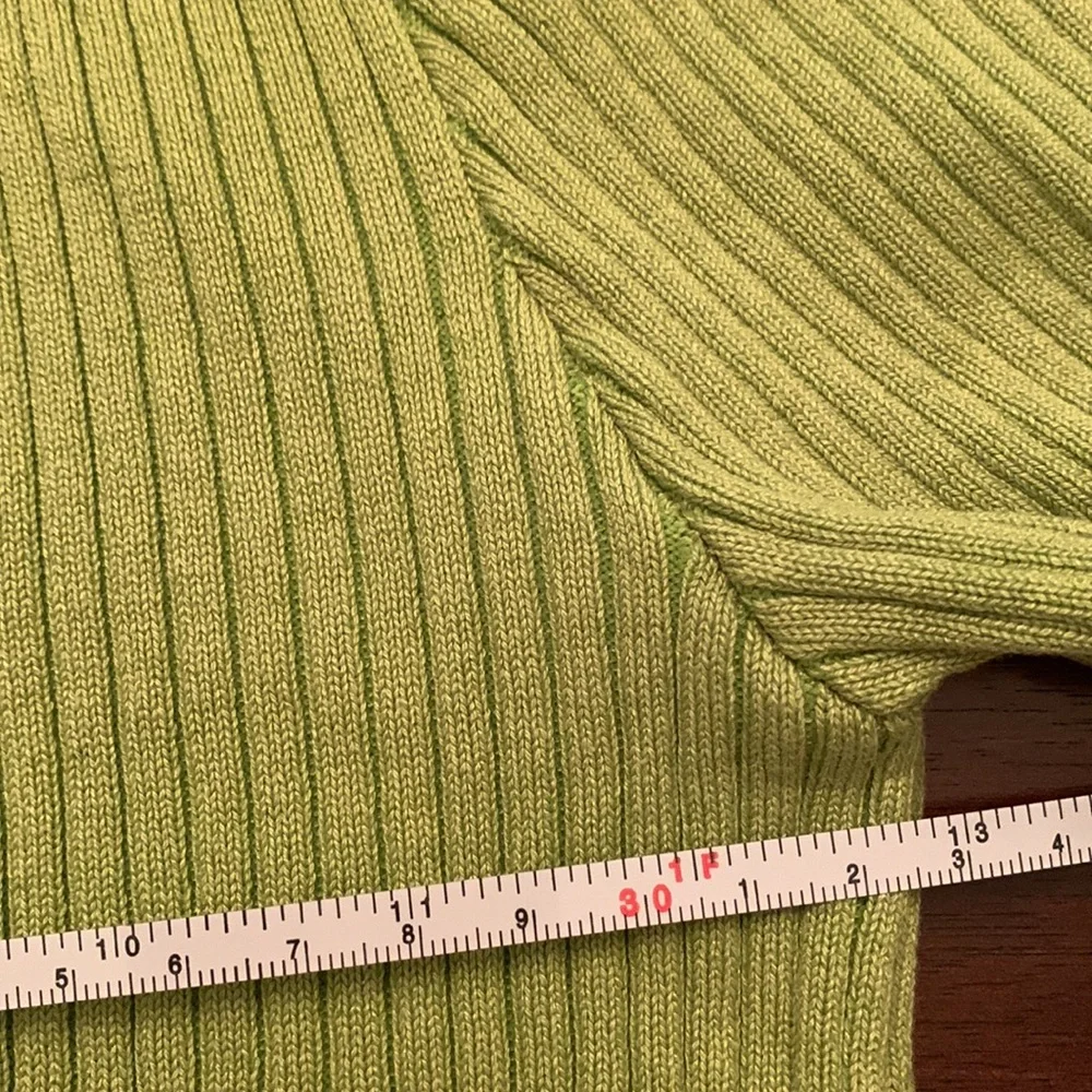 💚 Top - Picture 4 of 6